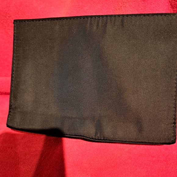 Yves Saint Laurent Black Cosmetic Bag - Picture 2 of 4